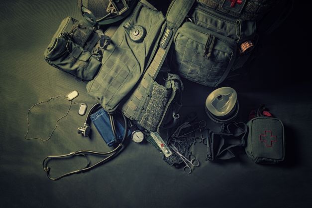 Top 4 Uses for a Tactical Belt and the Benefits - Survivd